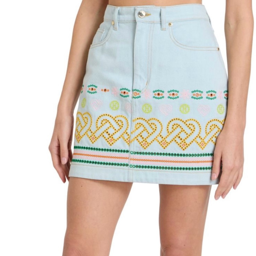 Chic Light Blue Embroidered Denim Skirt